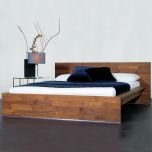 FATBOY Massivholzbett Nussbaum